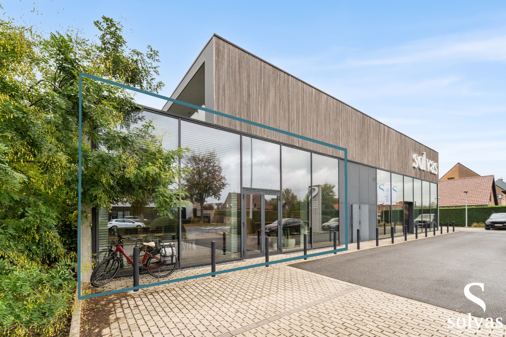 Commercial for rent in Maldegem - photo 1