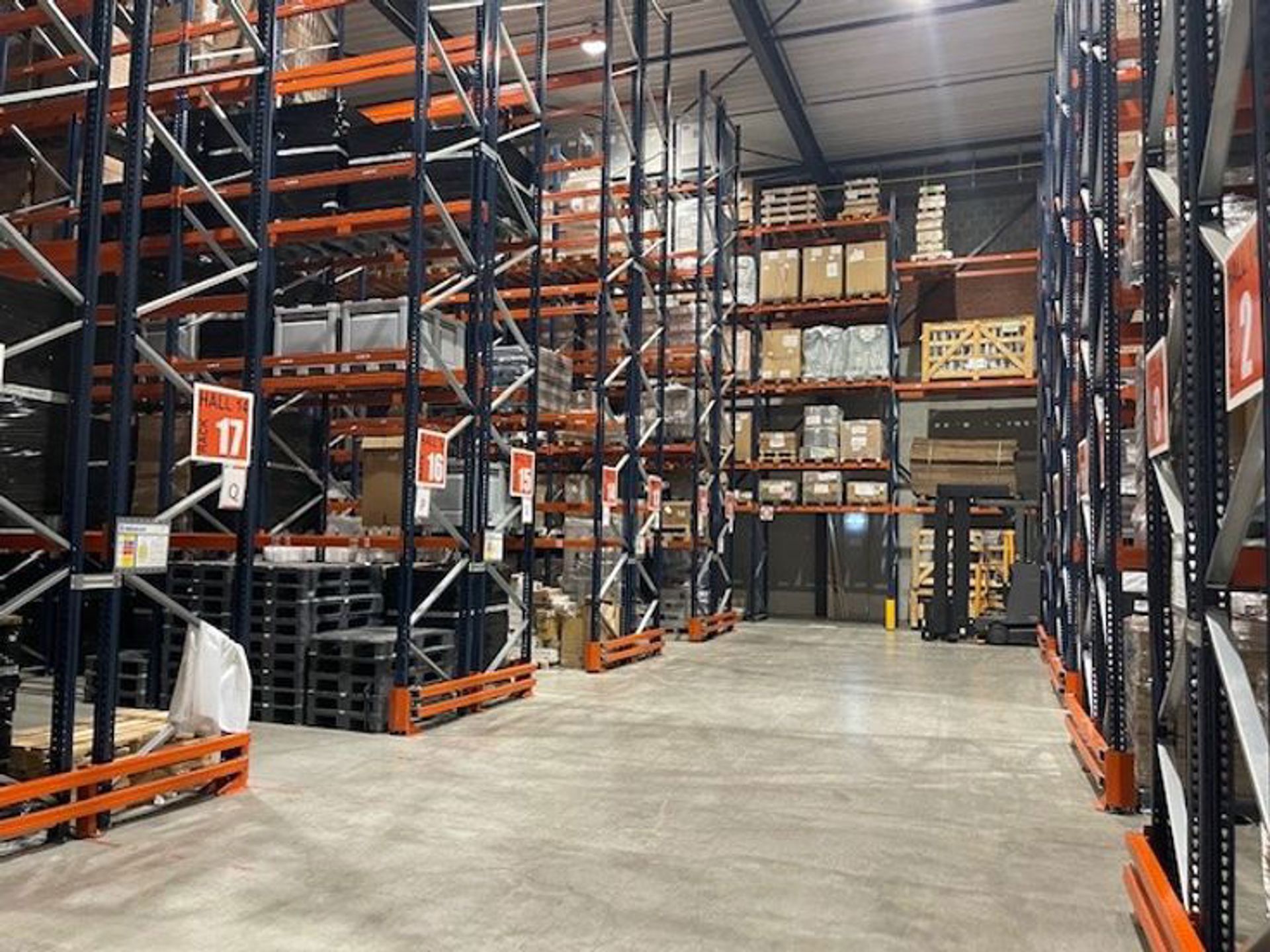 Commercial à louer à Grez-Doiceau - photo 1