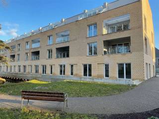 Commercial à vendre à Saint-Gilles-Waes