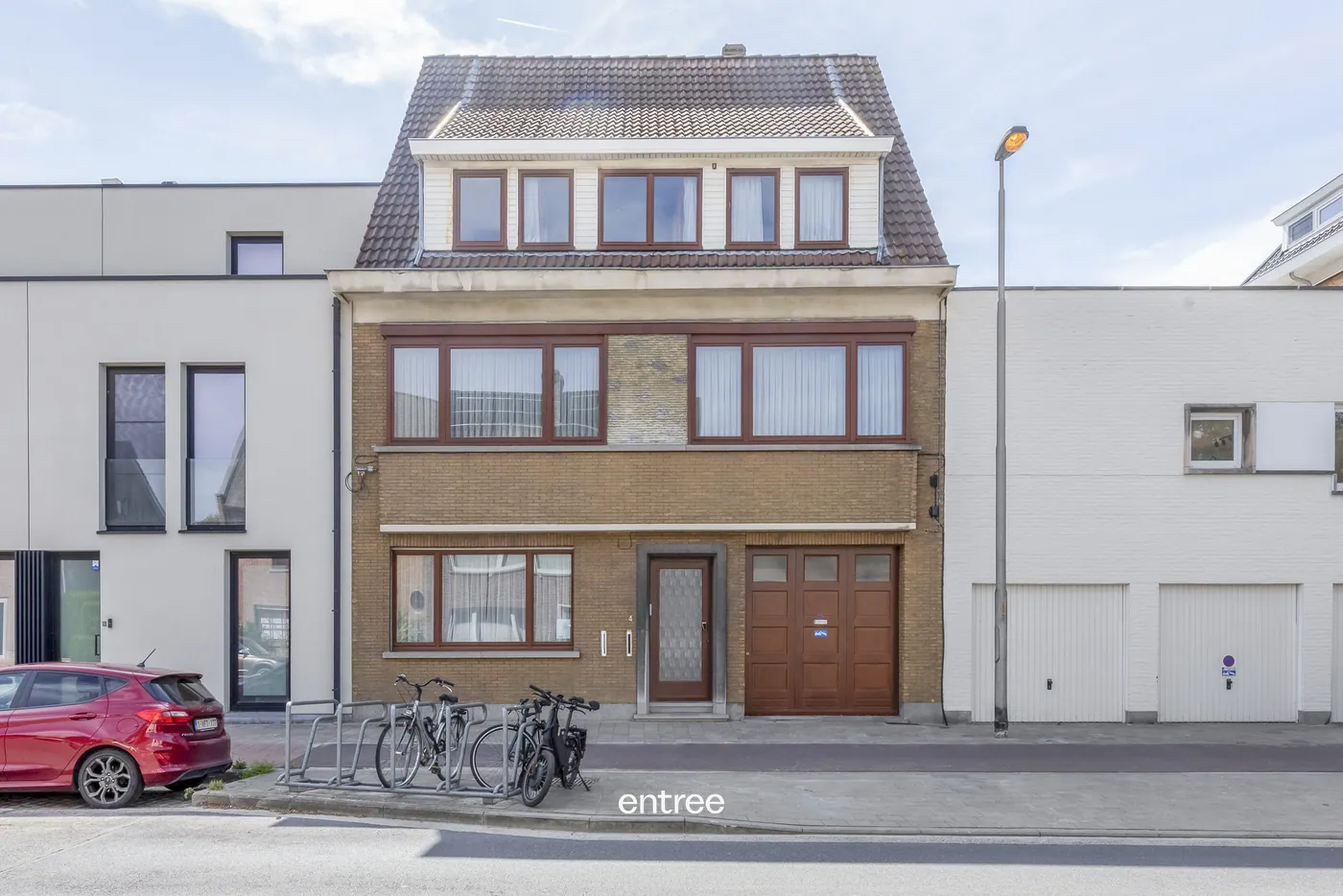 Grande maison familiale avec 4 chambres, garage et jardin à Gand - photo 4
