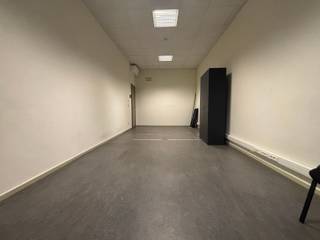 Commercial à louer à Louvain