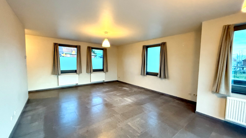 Ruime duplex met 2 slaapkamers en terras - foto 3