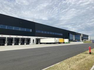 Deze logistieke campus bevindt zich in het North Sea Port-gebied: een uitzonderlijke ligging aan de R4 met rechtstreekse verbindingen met de E34...