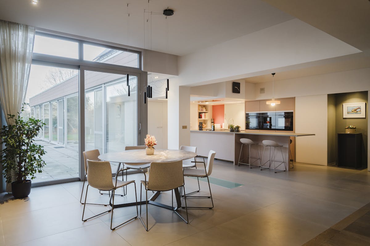 Gerenoveerde burgerwoning met 5 kamers te koop Beveren-Leie - foto 1