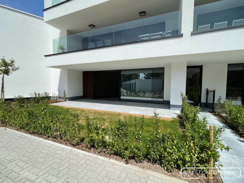 Handelspand op uiterst commerciële ligging te koop in  centrum Desselgem - photo 5