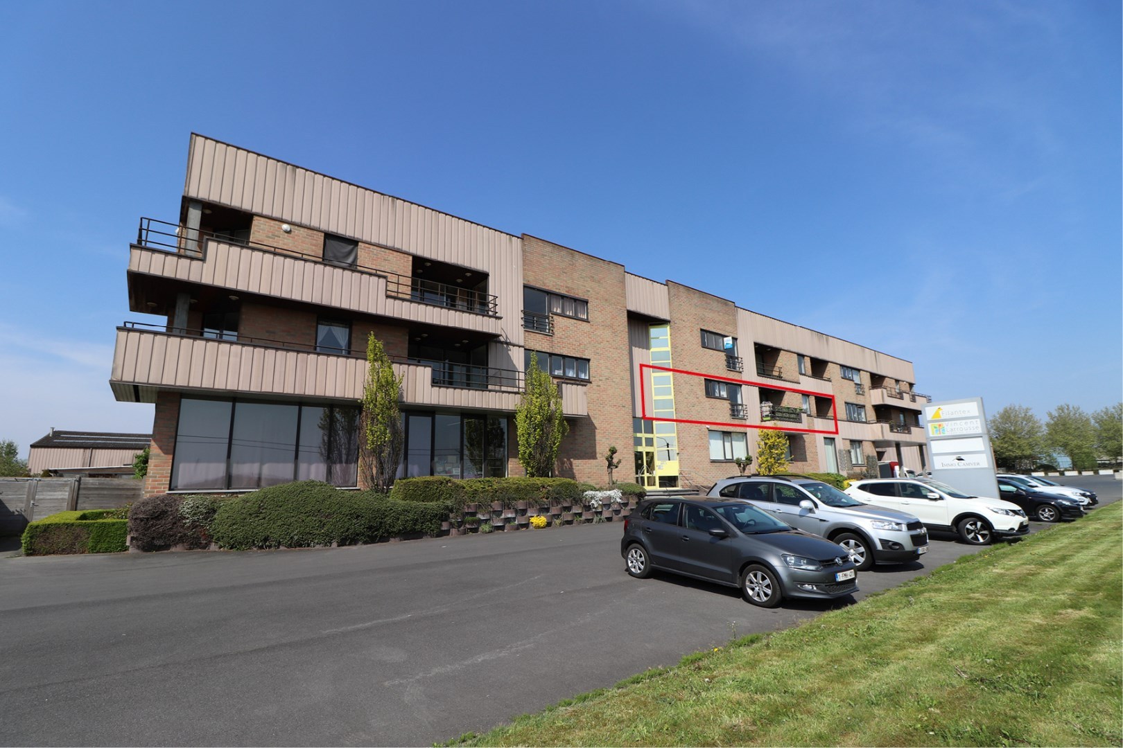 Zeer ruim appartement met verzicht - foto 1