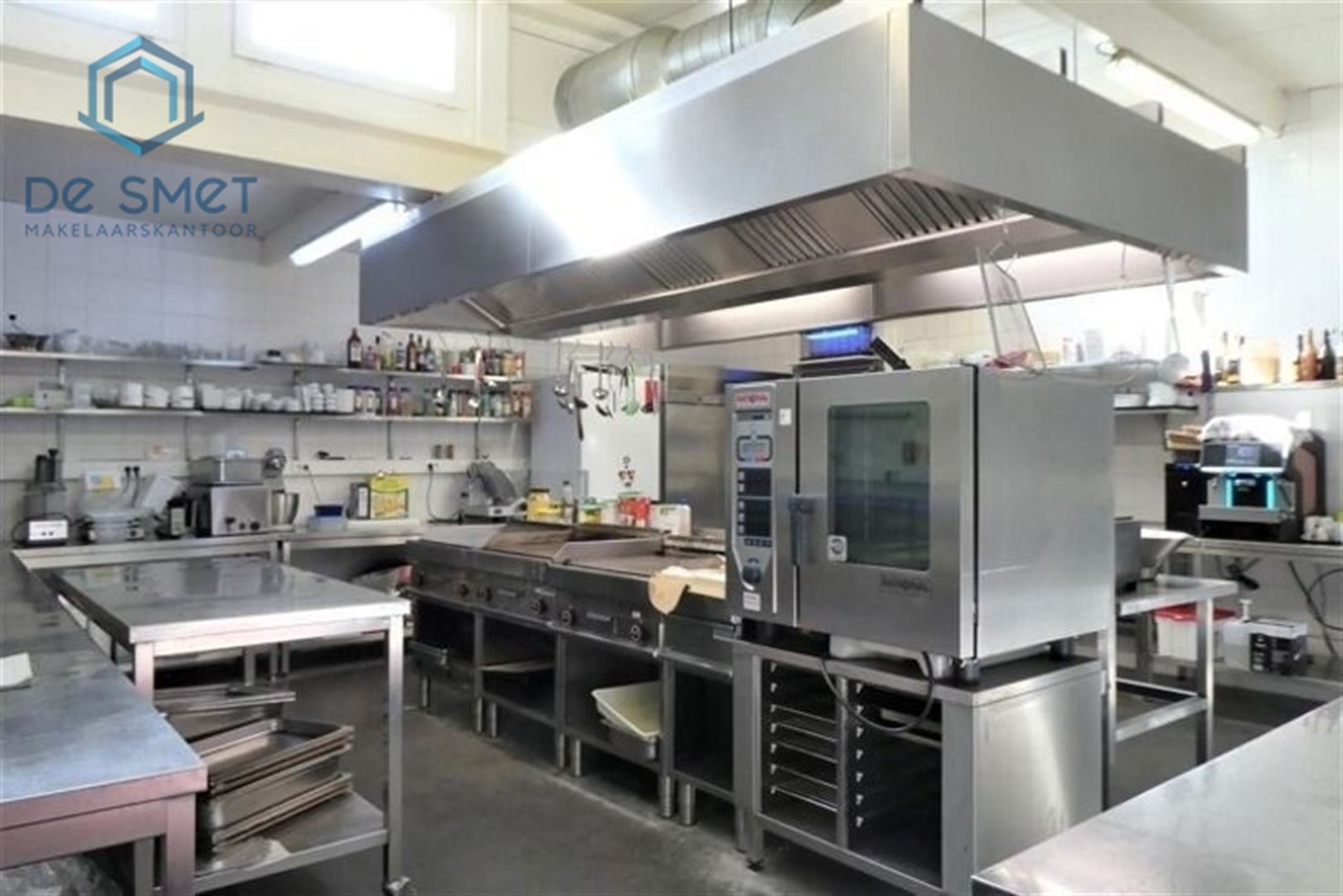 Maison polyvalente à rénover, avec terrasse ensoleillée et grand jardin dans le charmant village de Voorde - photo 5