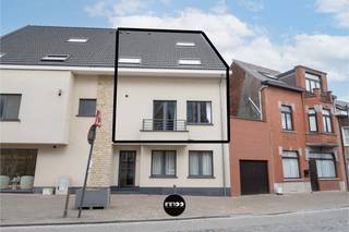Duplex appartement met 3 slpks in centrum Kampenhout!Troeven- In centrum Kampenhout nabij handelaars- Autostaanplaats + kelderruimte (verplicht bij...