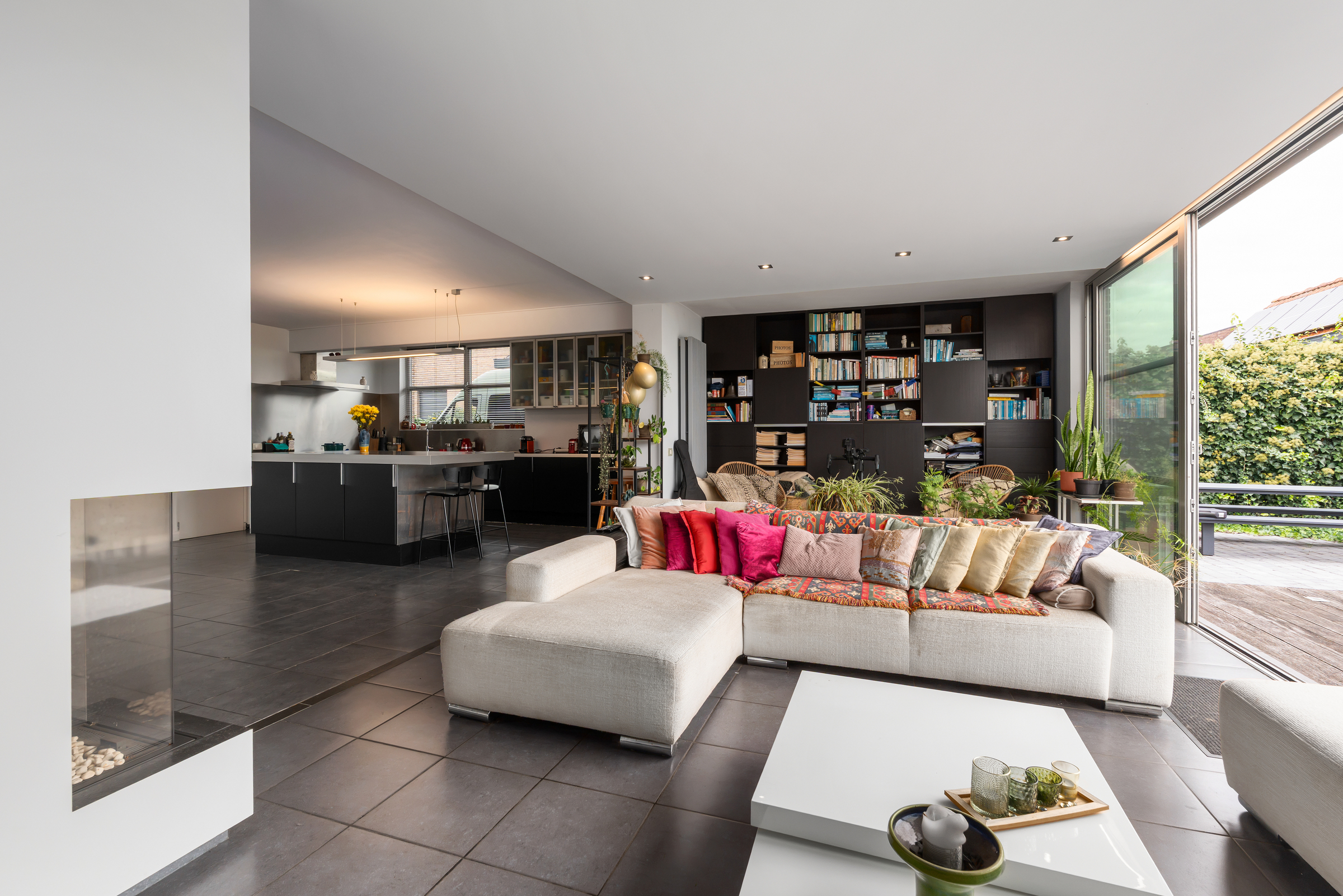 Ruime woning met 4 slaapkamers en weiland in Brakel - foto 4