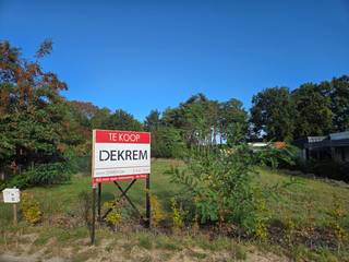 Deze mooie bouwgrond is ideaal gelegen langs de rustige Barbarastraat nabij het centrum van Tremelo met alle faciliteiten in de buurt. De Dijle...