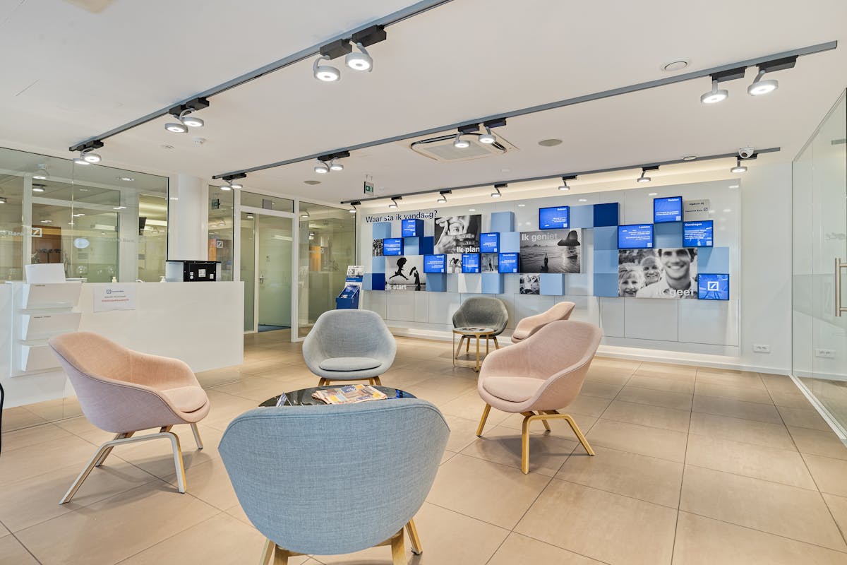 Gelijkvloers handelspand/kantoor (288m²) - foto 4