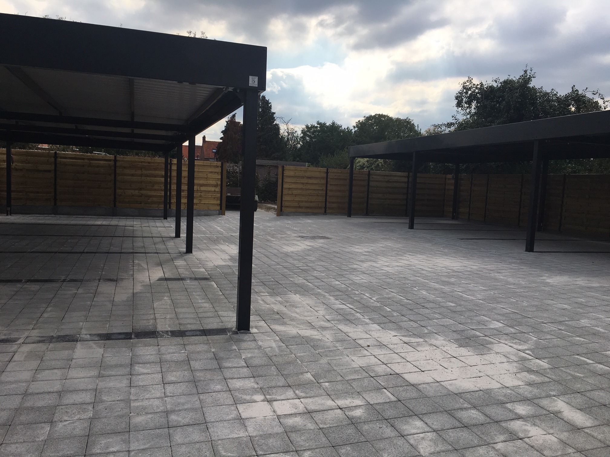 Garage for rent in Geluwe - photo 2