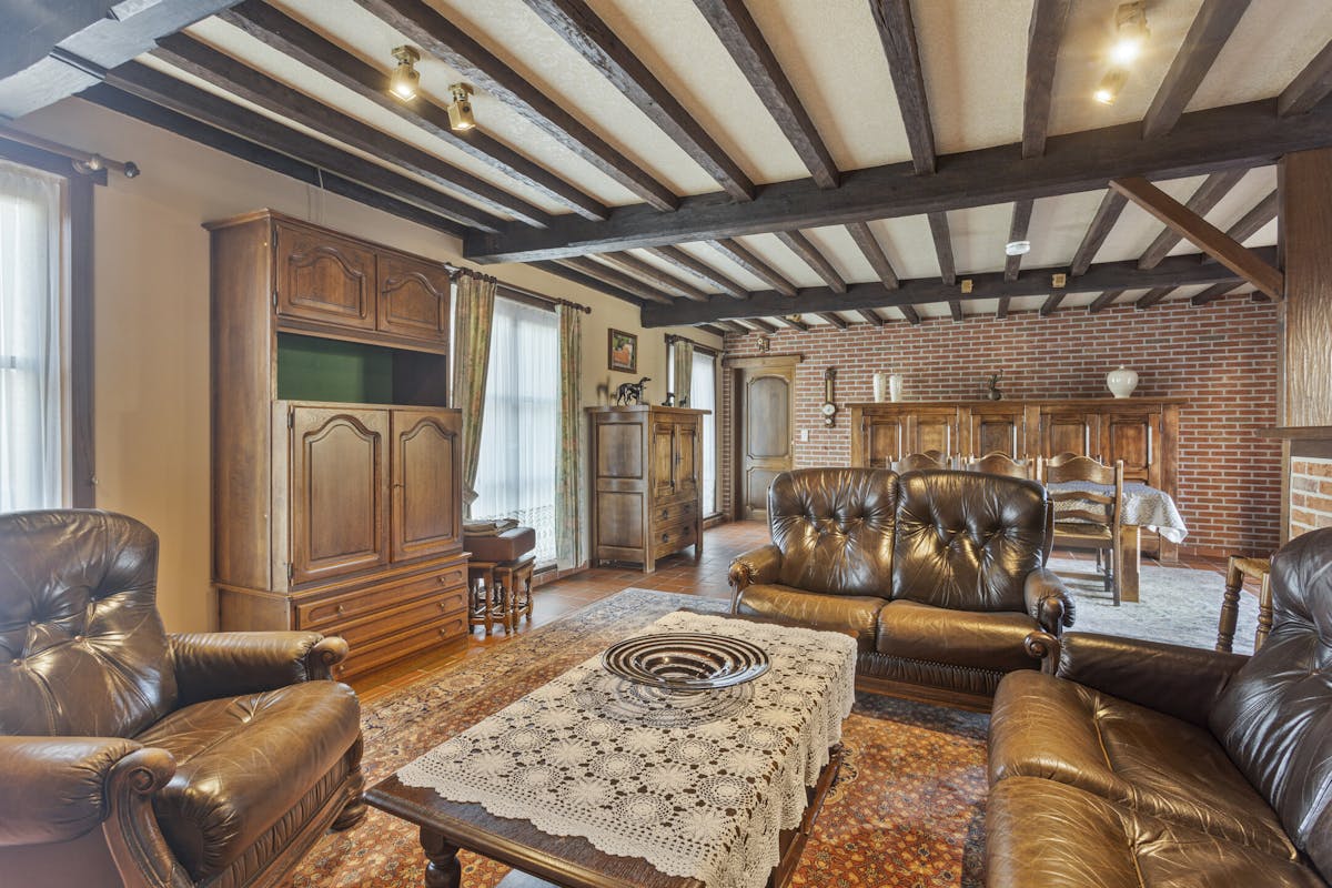 Te renoveren alleenstaand huis te Waregem op 939m² - foto 4