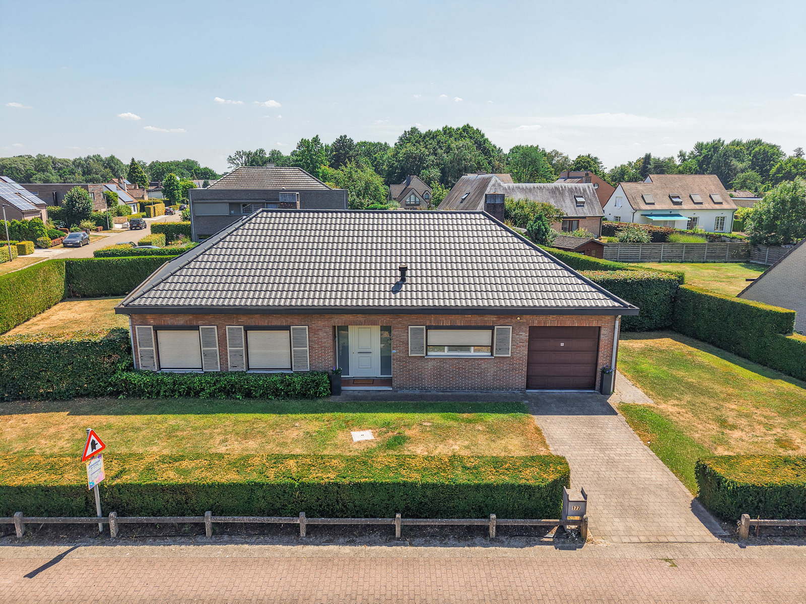 Ruime laagbouwvilla op 12 are met 4 slaapkamers - foto 2