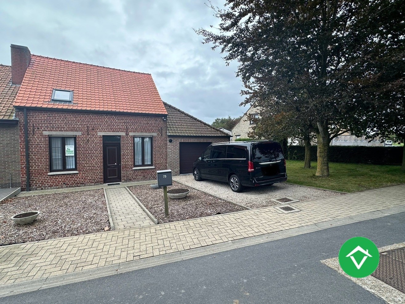 Charmante woning met tuin en garage in Werken. - foto 1
