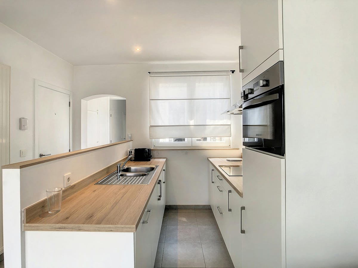 2-bedroom apartment (76m²) for rent in the center of Kortrijk - photo 4