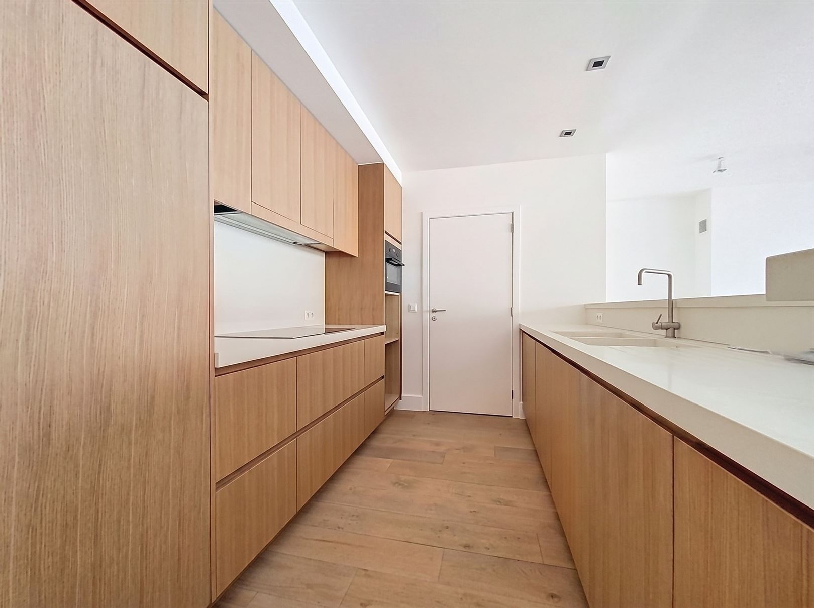 Prachtig appartement met ruim terras en P in centrum Brasschaat - foto 5