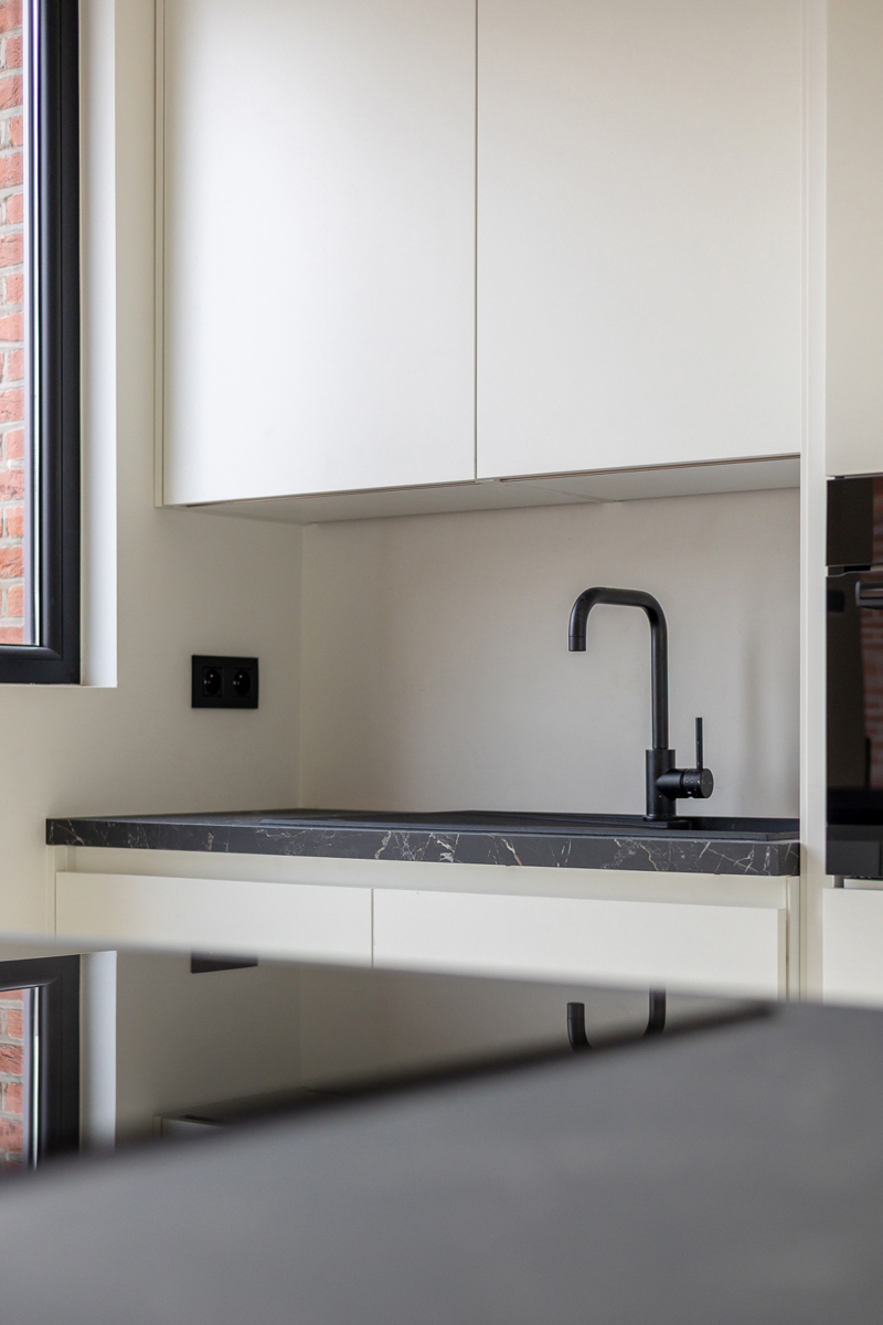 VOLLEDIG GERENOVEERDE WONING MET 3 RUIME SLAAPKAMERS & TUIN - foto 5