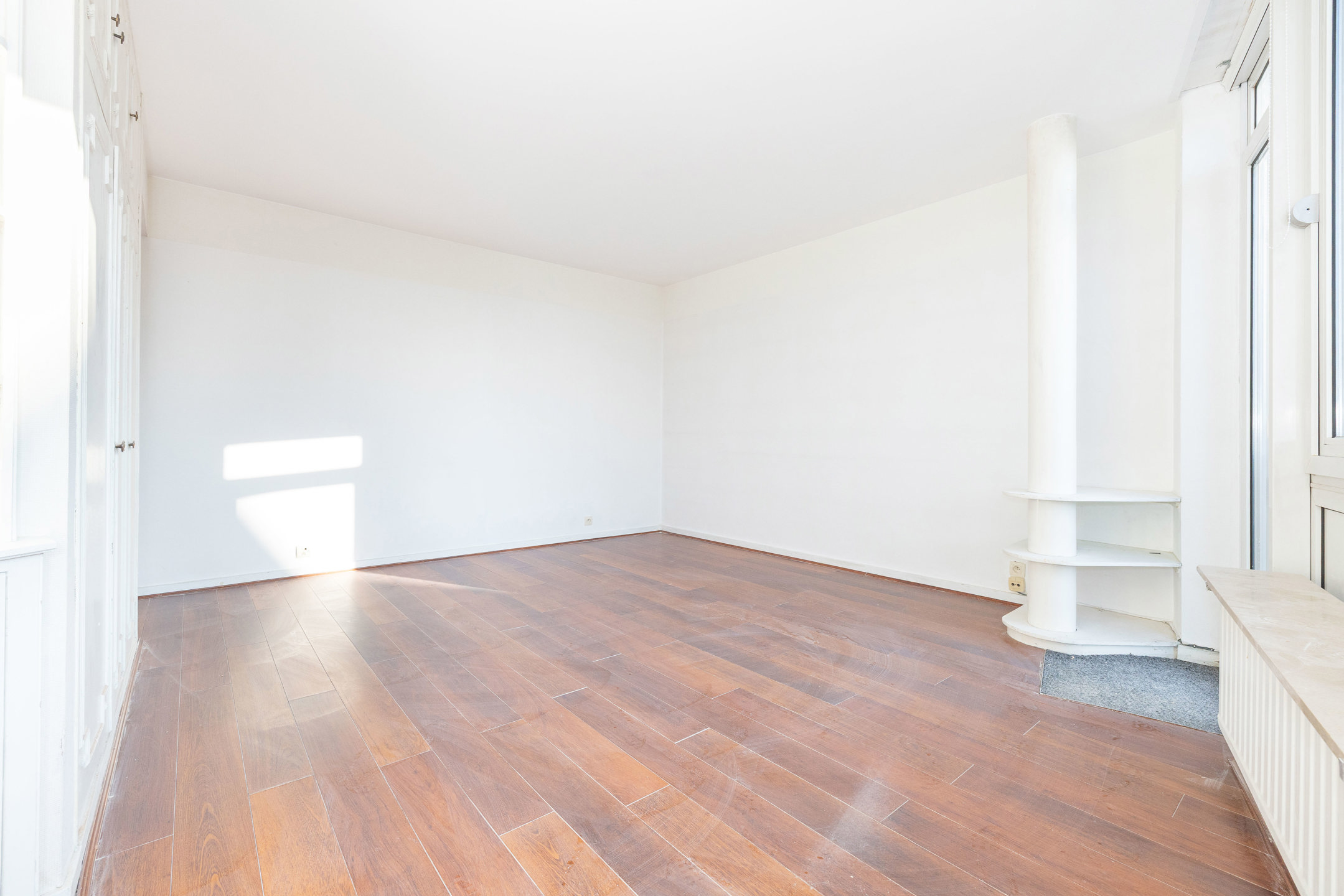 Een lichtrijke cocon in het hart van de Stéphaniewijk - foto 5