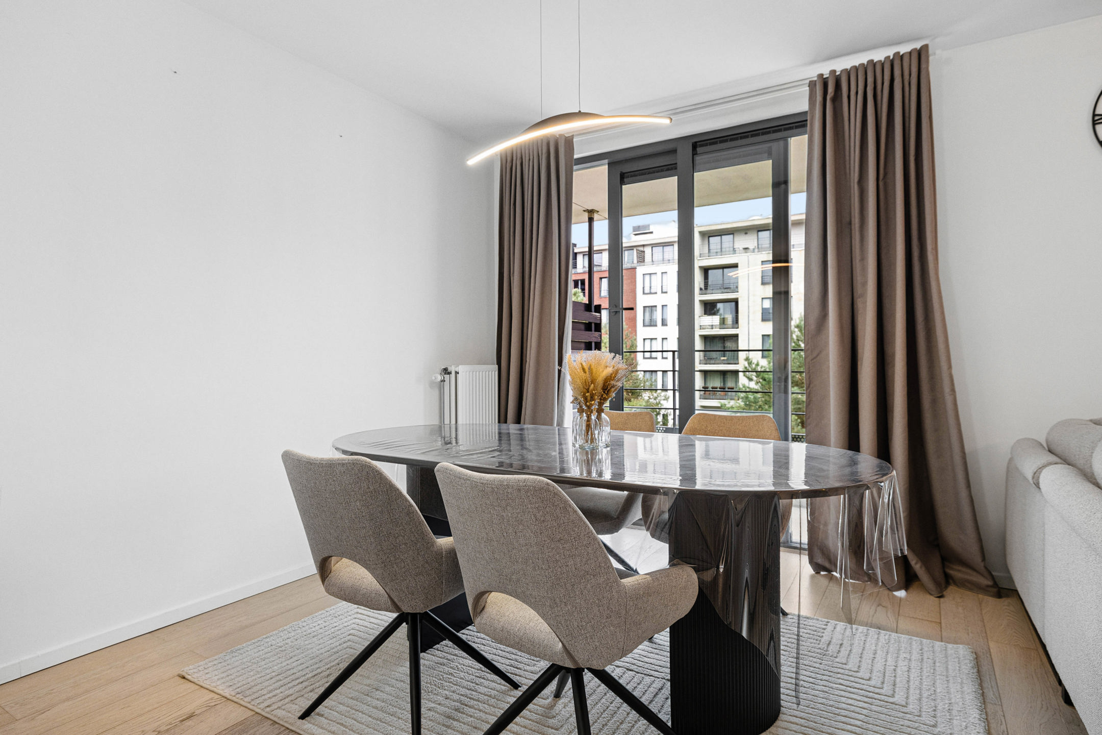 Appartement met 2 slaapkamers + kelder + parkeerplaats - foto 4