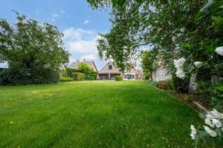 Deze verzorgde woning is rustig gelegen in een residentiële buurt, op een boogscheut van het centrum van Sint-Gillis-Waas én De Klinge. Dankzij...