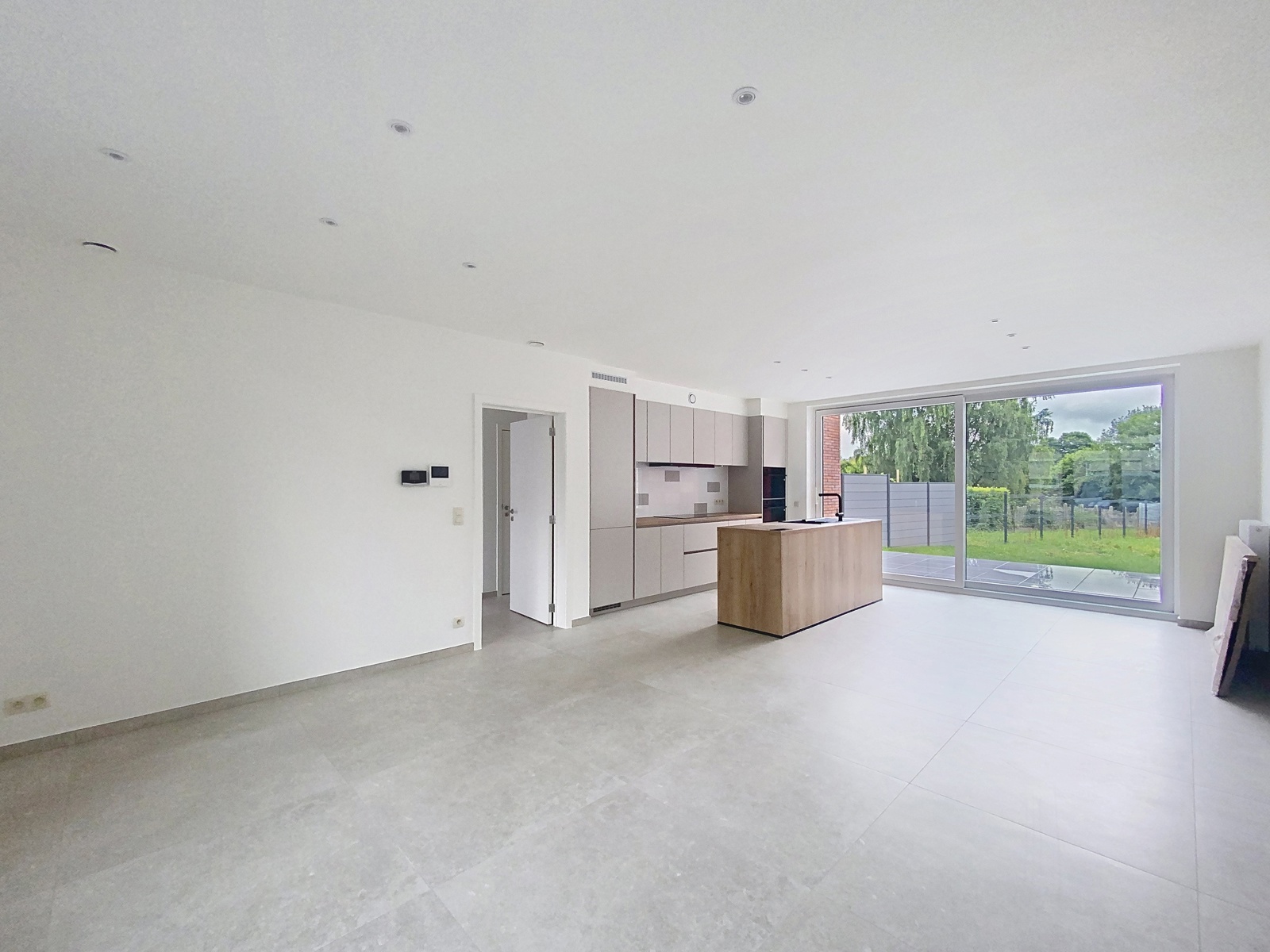 Nieuwbouw woning met 4 kamers en tuin - foto 3