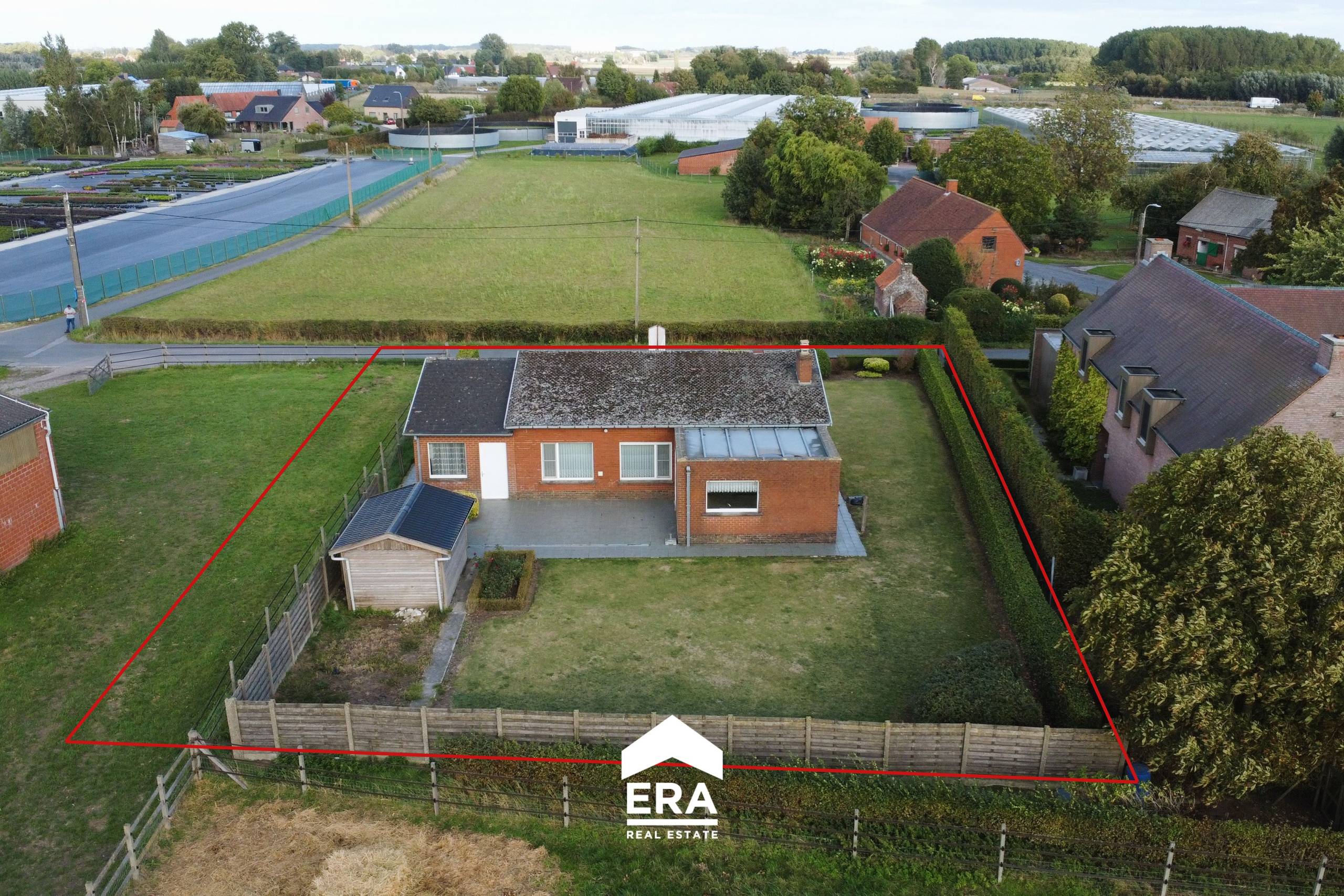 Alleenstaande woning met 2 slaapkamers + garage op 1078 m² - foto 5