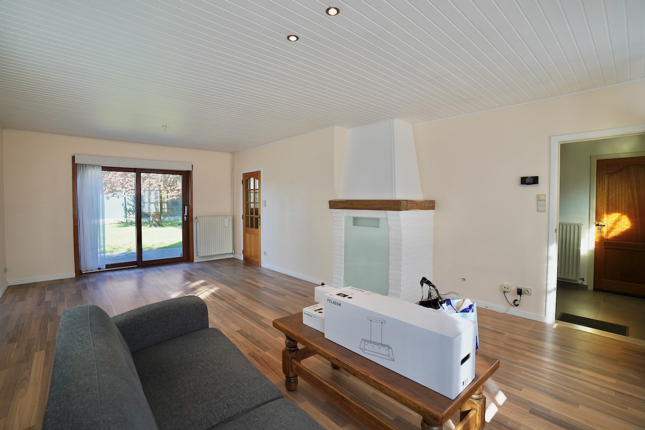 Instapklare gezinswoning met 4 slaapkamers in woonwijk te EVERGEM ! - foto 4