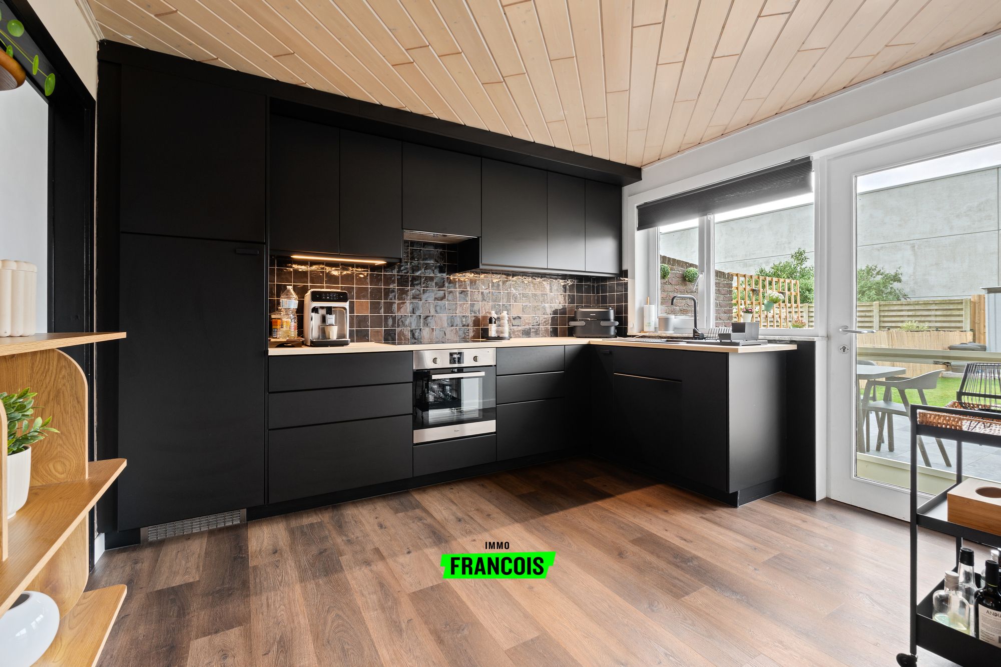 Instapklare woning met zonnige tuin en uitstekende bereikbaarheid te Oostende - foto 5