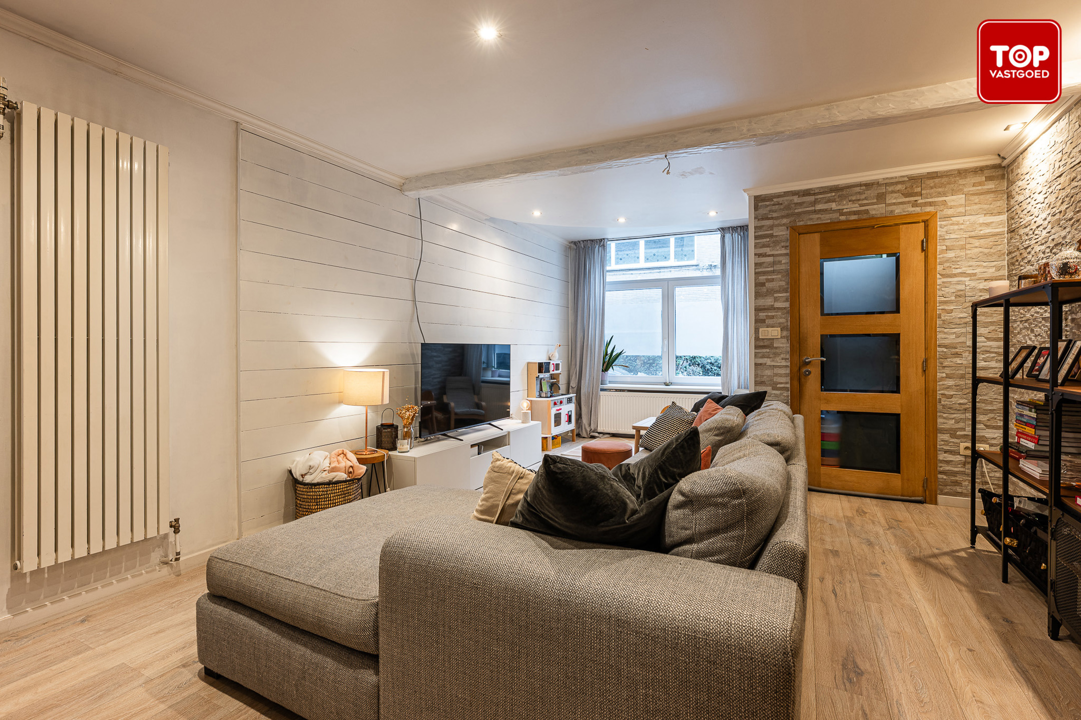 Instapklare en energiezuinige woning in centrum Wetteren. - foto 2