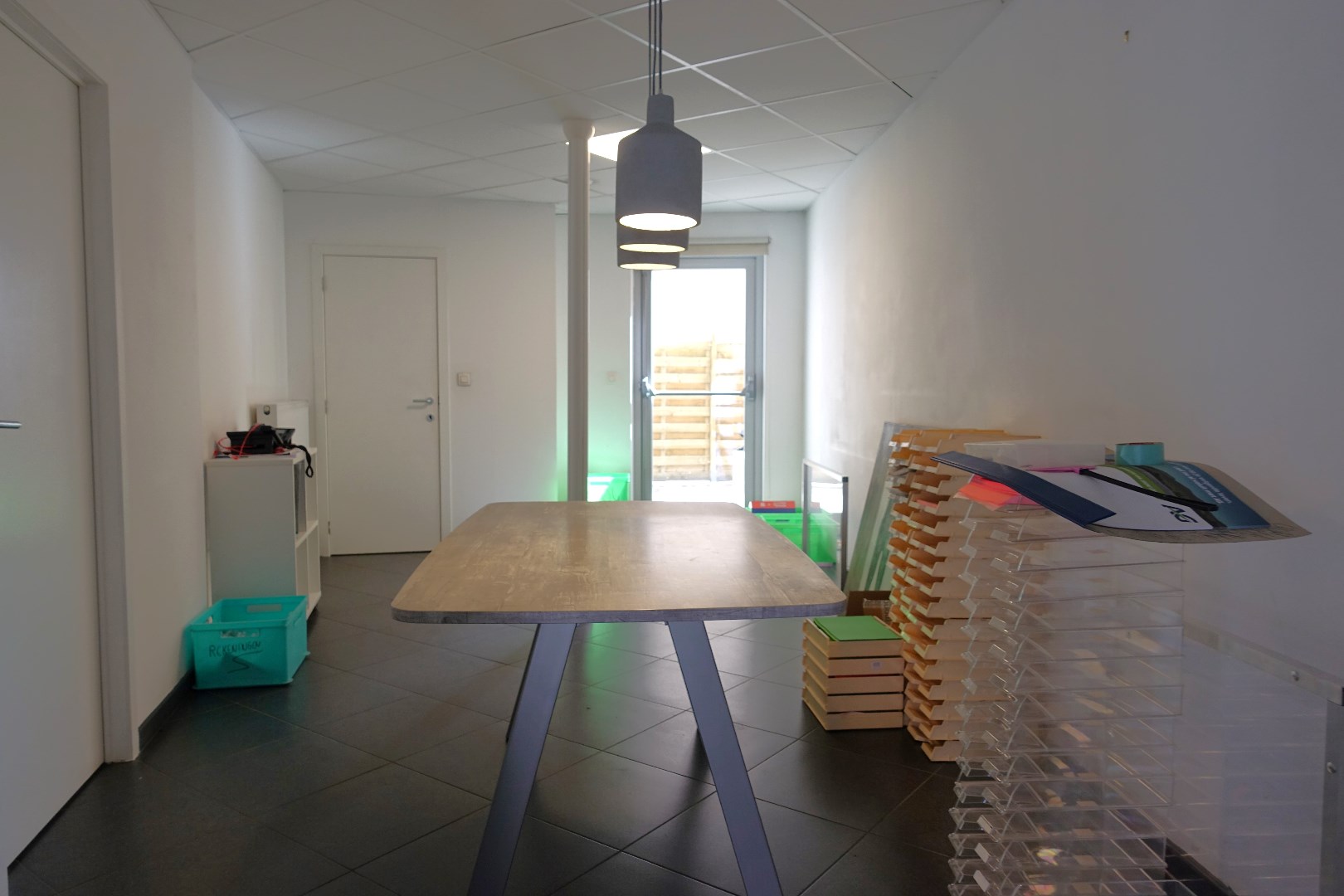 Goed gelegen handelspand op commerciële ligging te Lichtervelde - foto 4