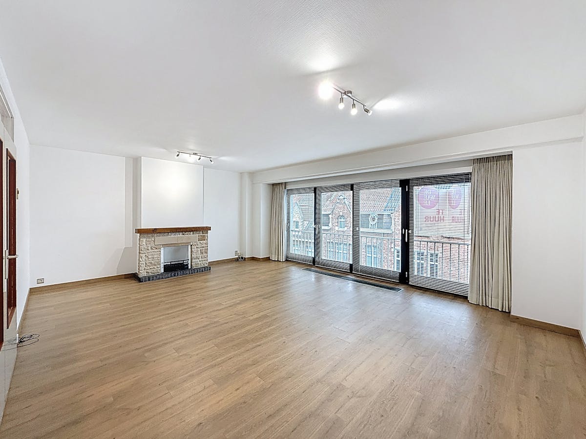 Appartement de trois pièces avec garage à vendre à Ypres - photo 2