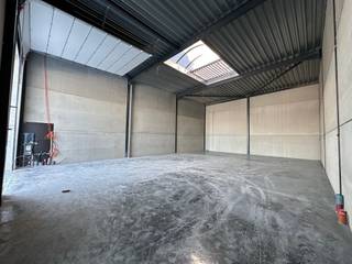 Commercial à louer à Denderleeuw