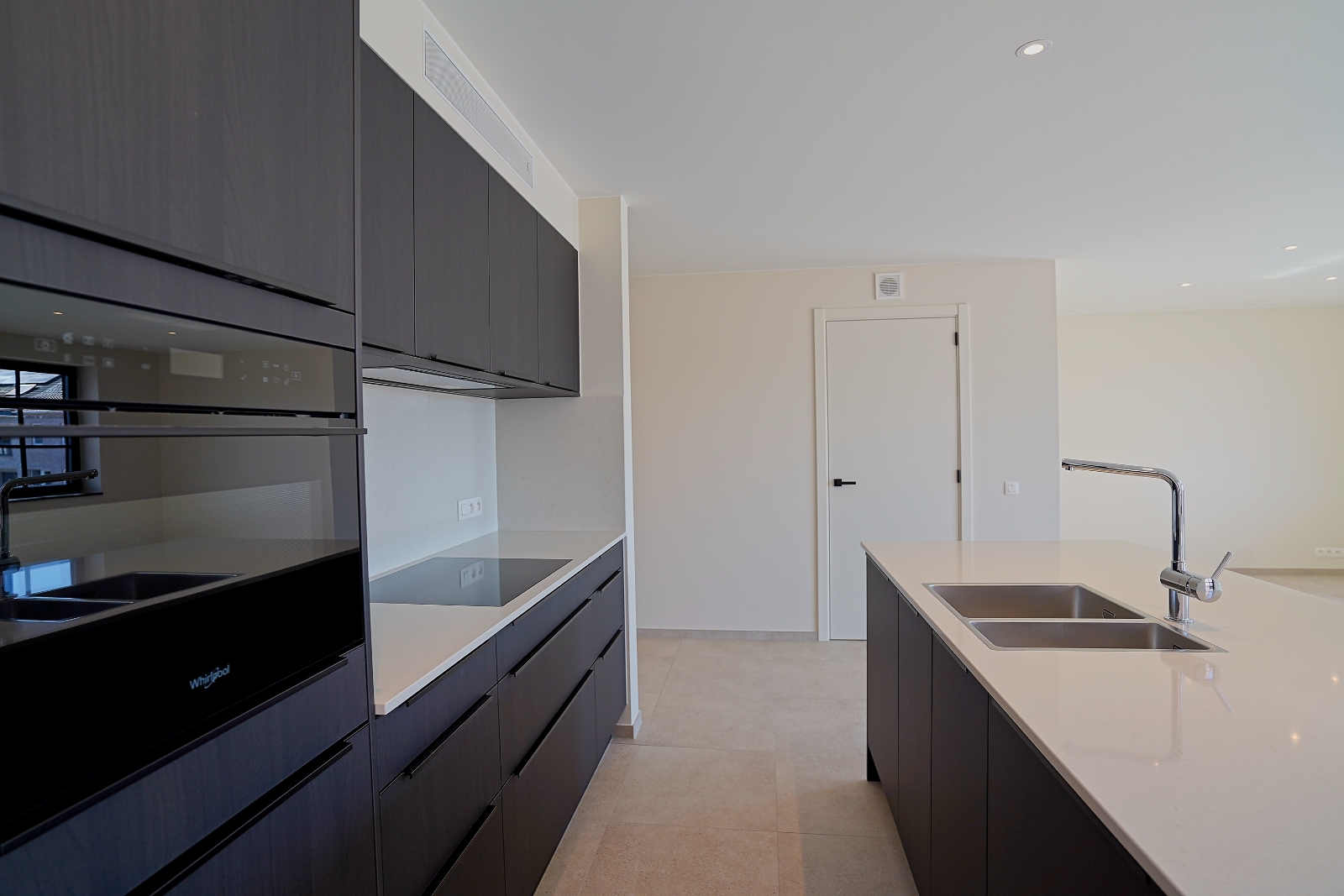 Hoogwaardig afgewerkt lichtrijk nieuwbouwappartement te Buggenhout - foto 3