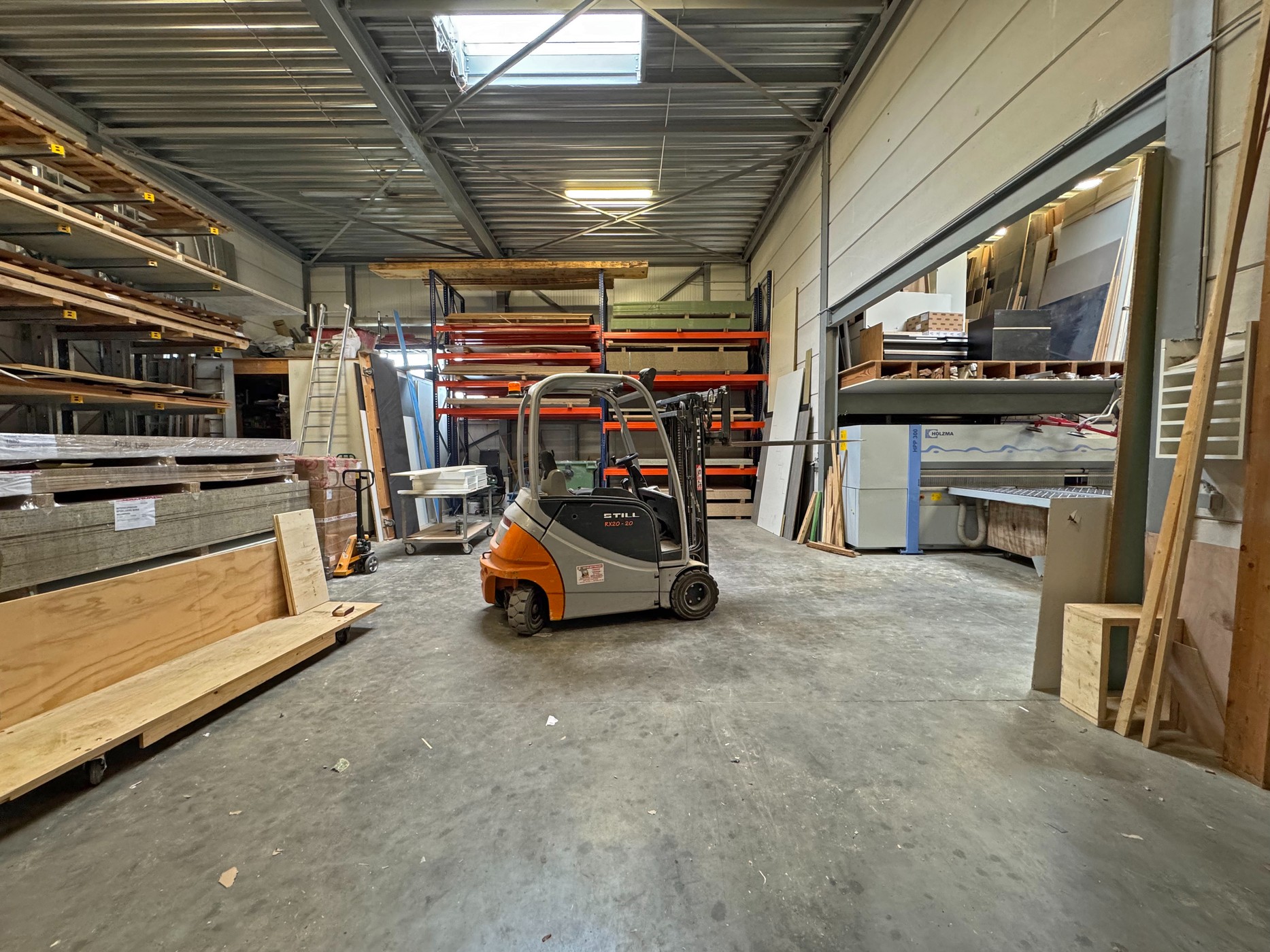 Te Koop: KMO-unit van 545m² met kantoorruimte te Willebroek + Mogelijkheid tot Overname Machines - foto 4