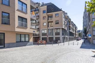  * Dit hoekappartement is gelegen in de Pastoor Pypestraat te Oostende in hartje Oostende, een centrale en toch zeer rustige ligging. * Gezien de...