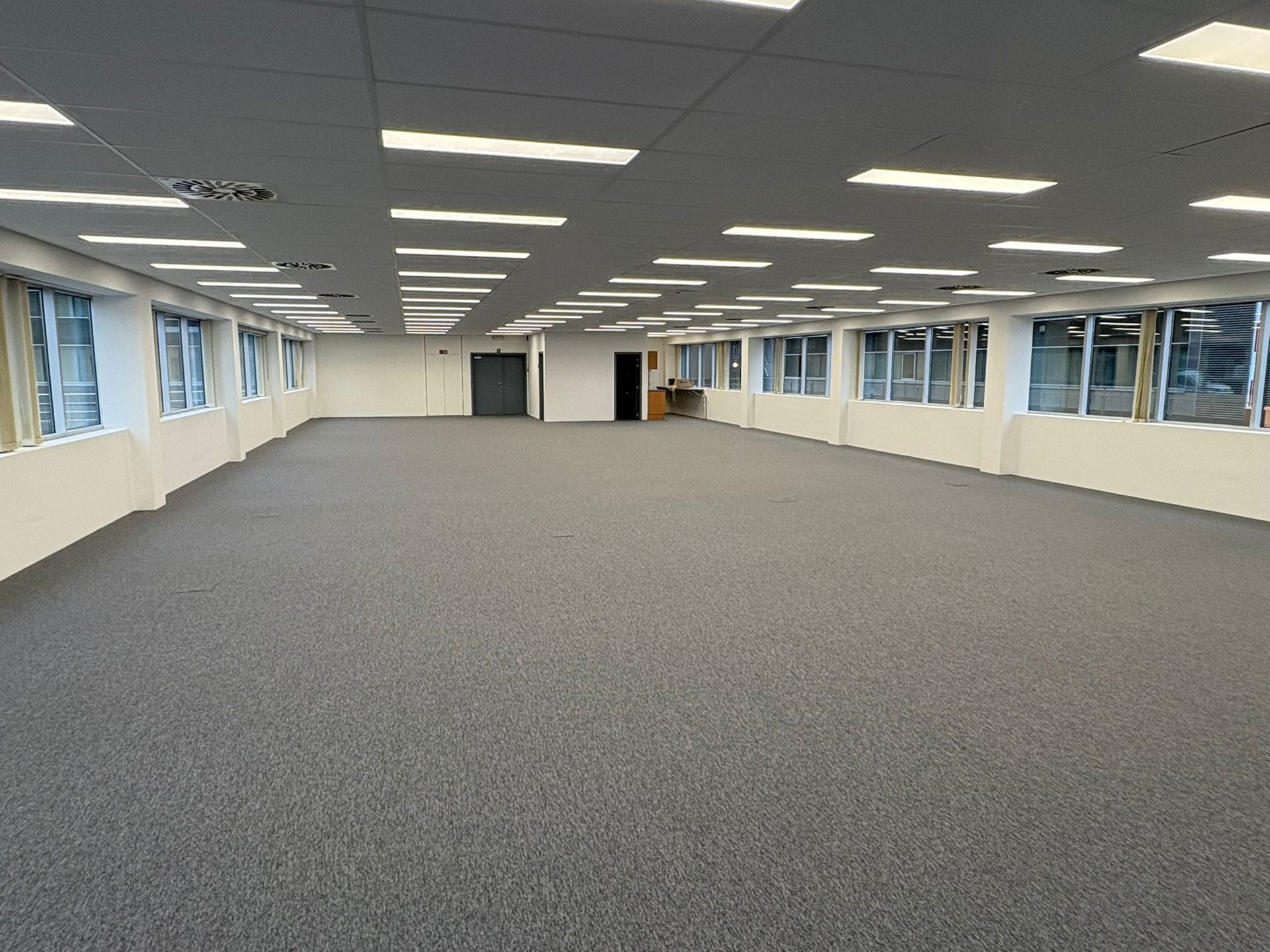 Commercial for rent in Merelbeke-Melle - photo 5