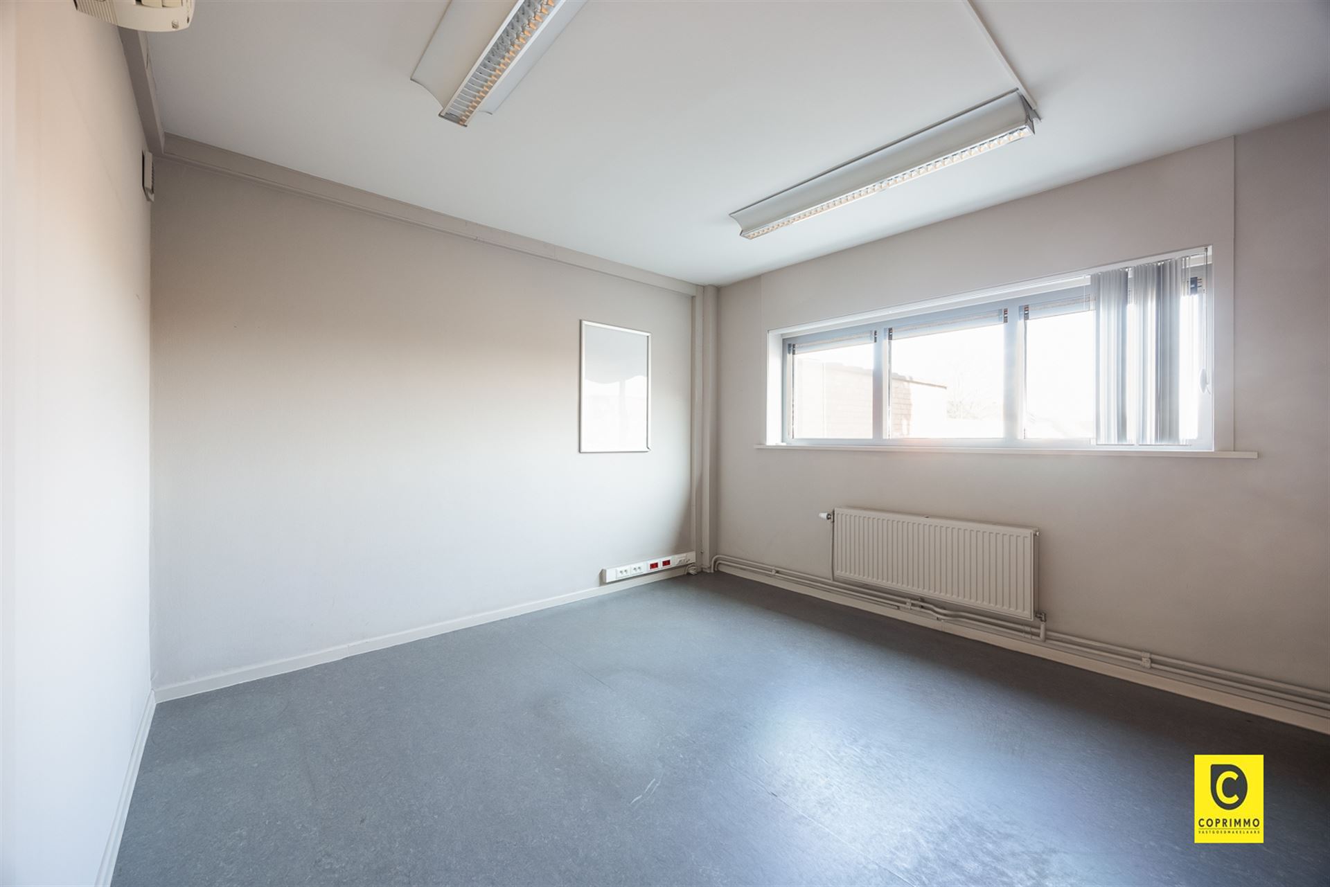 Handelspand in centrum van Niel  - foto 4