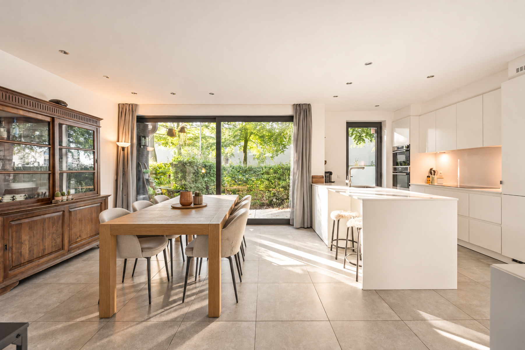 SCHOTEN – Het gevoel van laagbouw, met 181 m² buitenruimte - foto 4