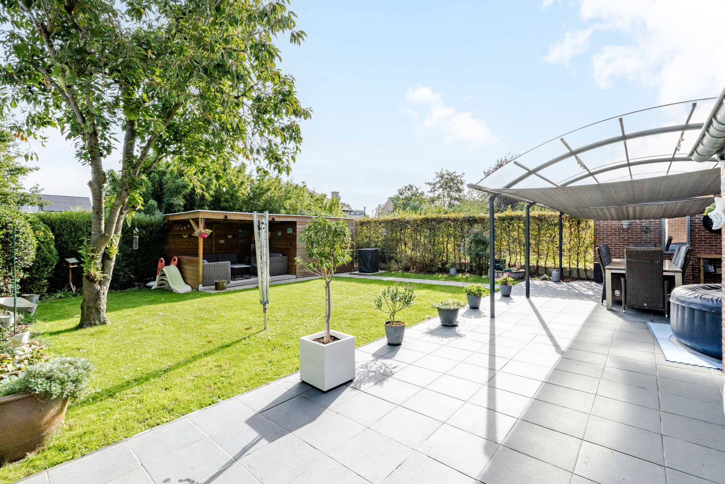 Energiezuinige woning met zonnepanelen, garage en 3 slpkmrs - foto 4