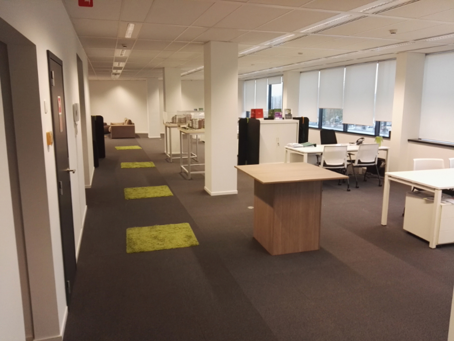 Kantoorgebouw van 5.197m² te koop. - foto 5