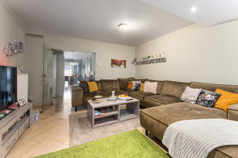 Apartment for sale in Roeselare with 3 bedrooms - photo 2