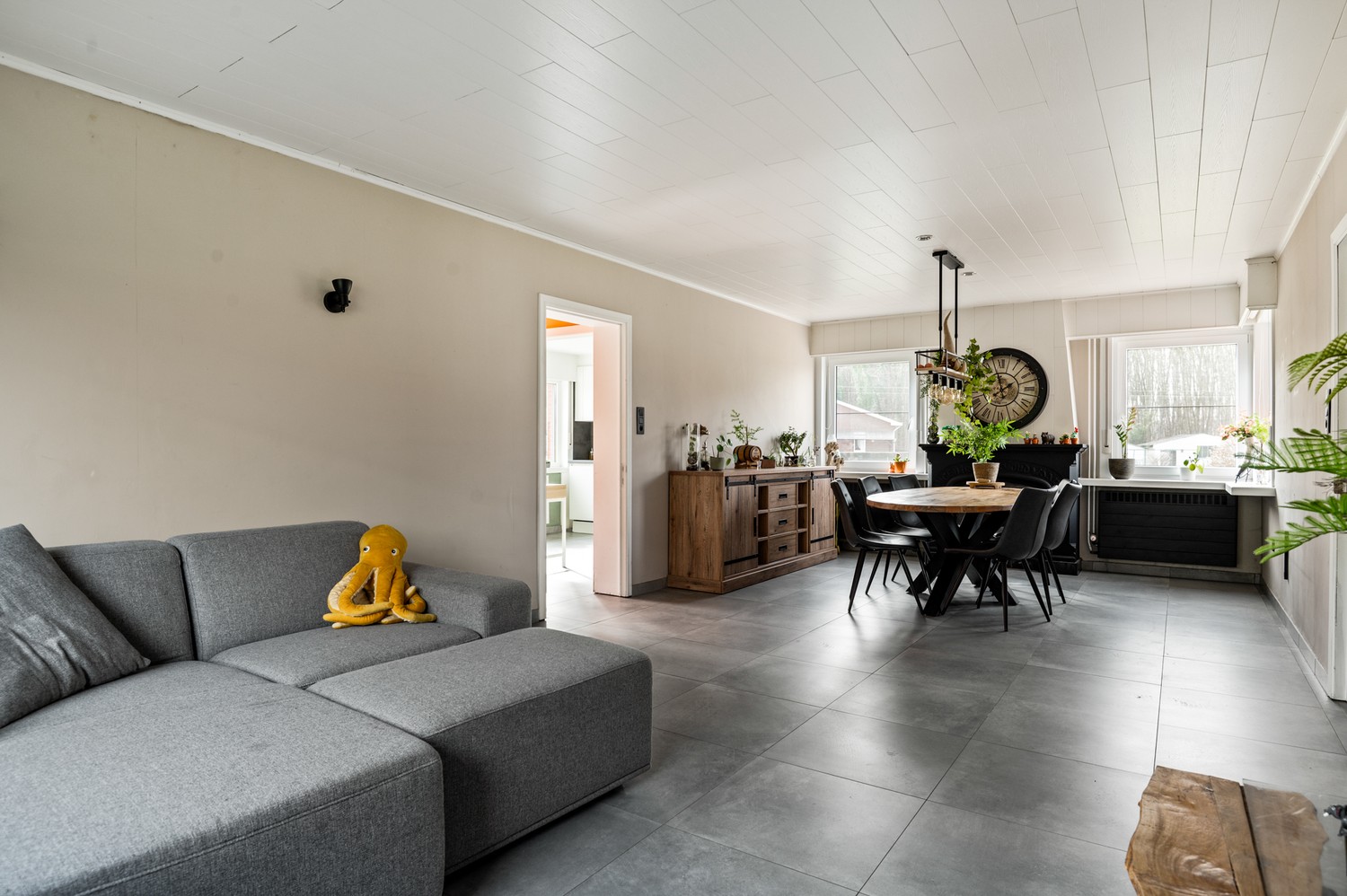 Aangename woning met ruime tuin en magazijn Te Koop op toplocatie in Begijnendijk - foto 5