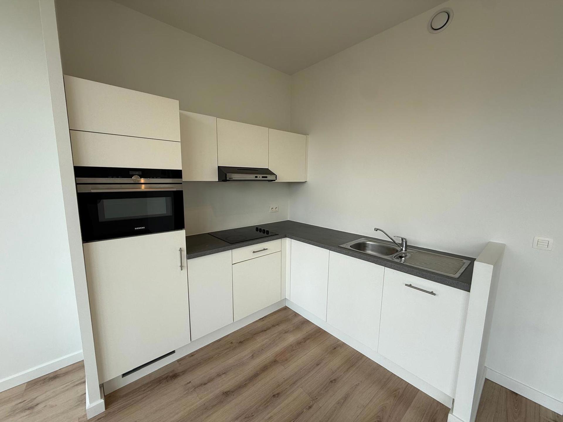 Modern 1-slaapkamerappartement op toplocatie aan de Oudevaartplaats - foto 5