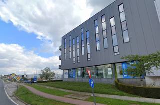 Te huur: modern bedrijfsgebouw met kantoor en magazijnDit recente en functionele bedrijfsgebouw in Vilvoorde combineert 223 m² lichtrijke...