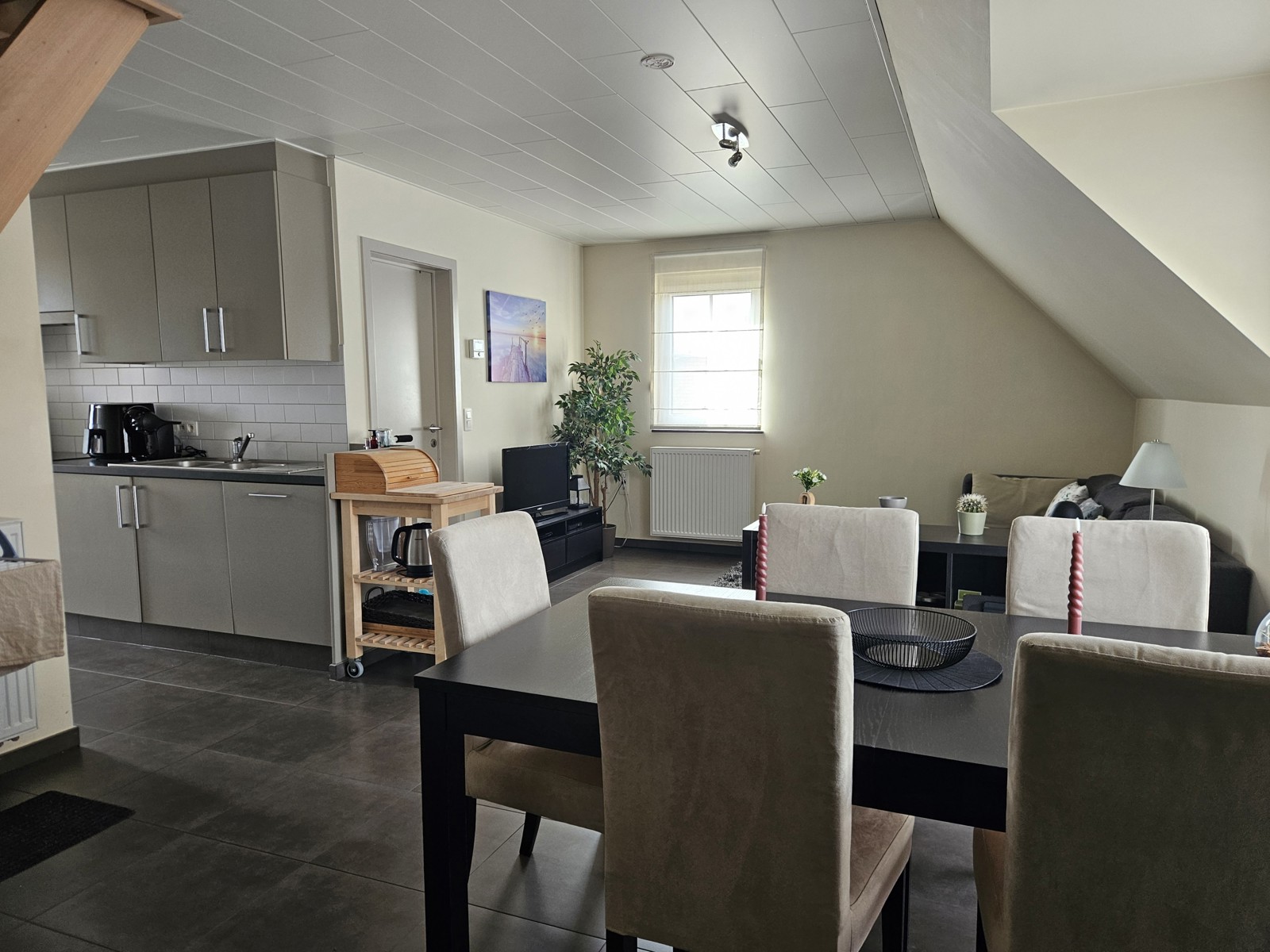 Appartement te huur in Beerse met 2 slaapkamers - foto 2