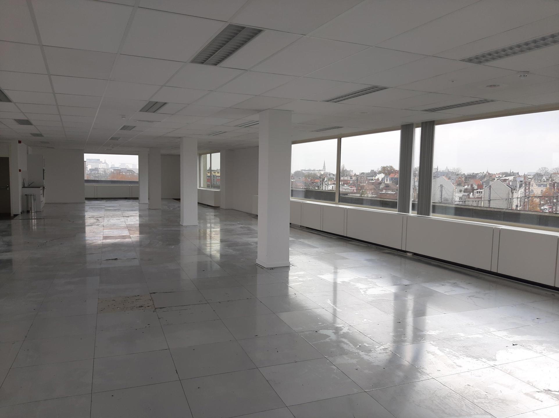 Kantoor te huur 768m² (opsplitsbaar) - foto 4