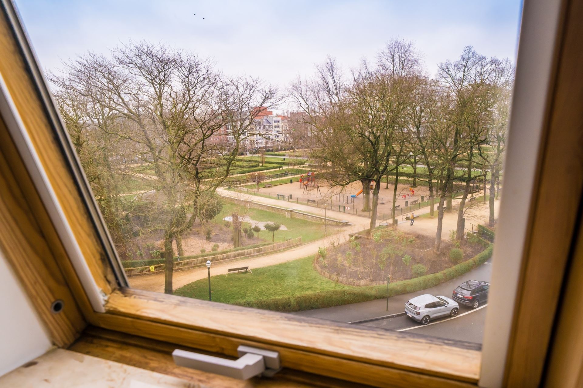 Stijlvol appartement met zicht op Square Ambiorix in de Europese wijk - foto 4