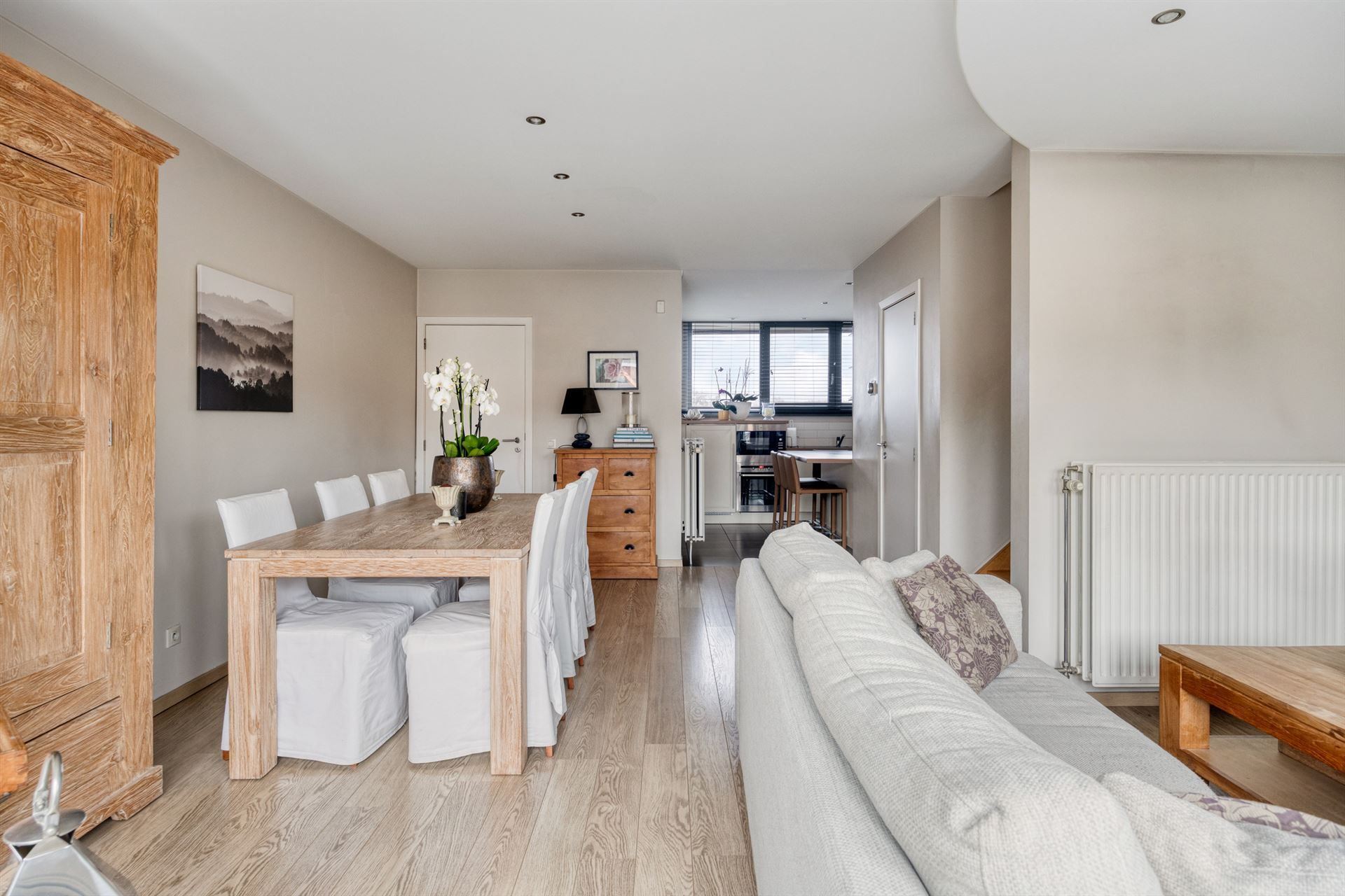 Triplex appartement met 4 slaapkamers, terras en garage - foto 3