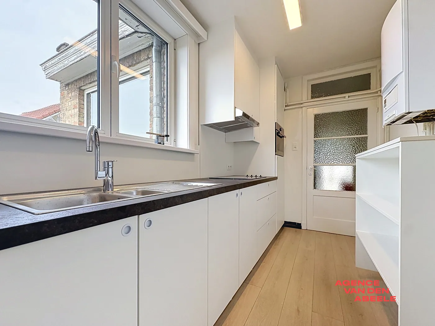 Spacious and bright apartment - photo 2